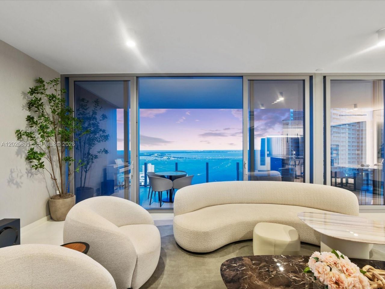 300 Biscayne Boulevard Way , Unit 4502E, Miami, FL 33131 Photo
