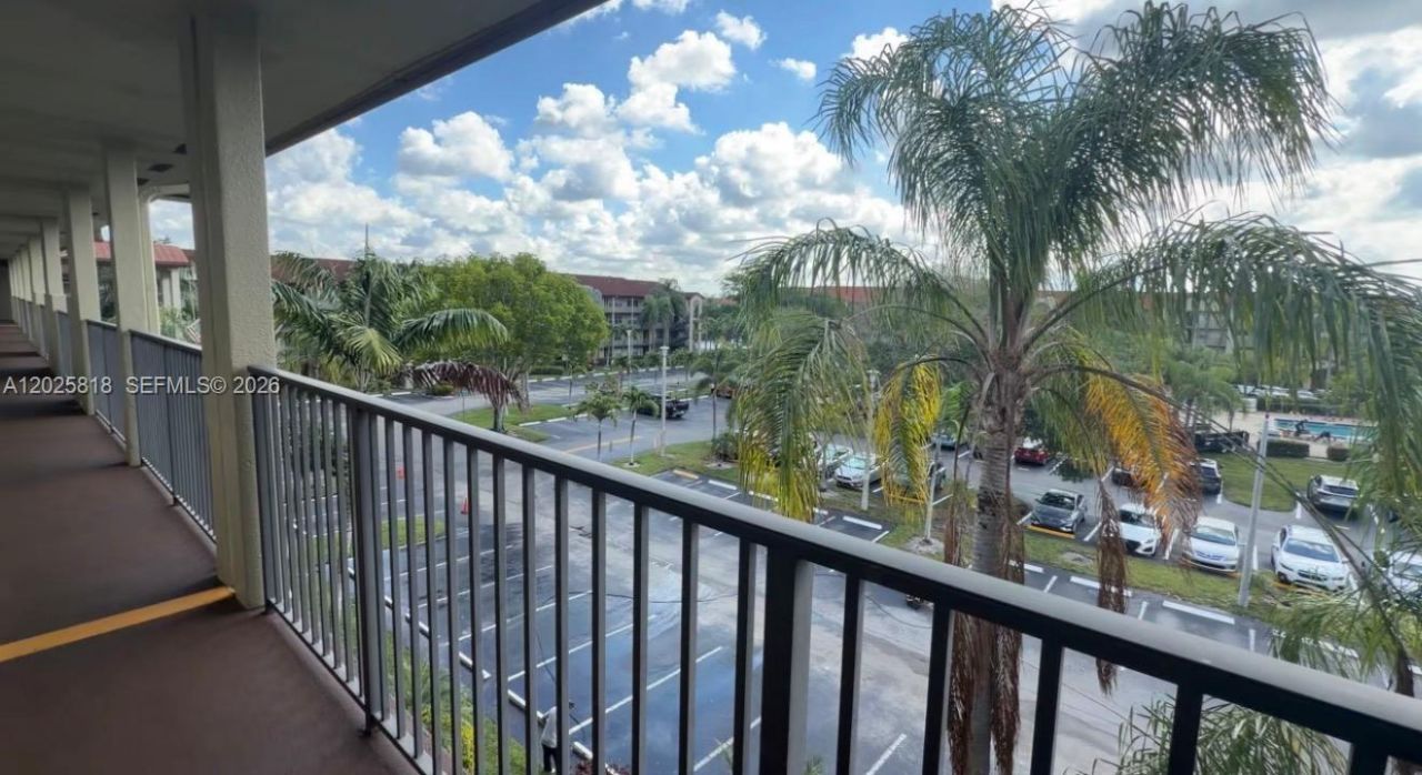 1400 SW 131st Way, Unit 407Q, Pembroke Pines, FL 33027 Photo