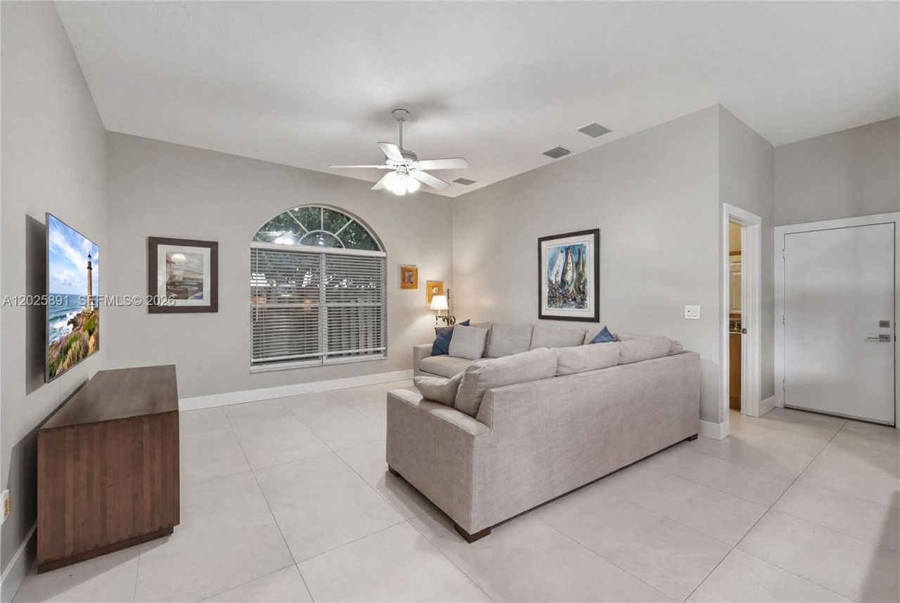 12847 NW 22nd Mnr , Pembroke Pines, FL 33028 Photo