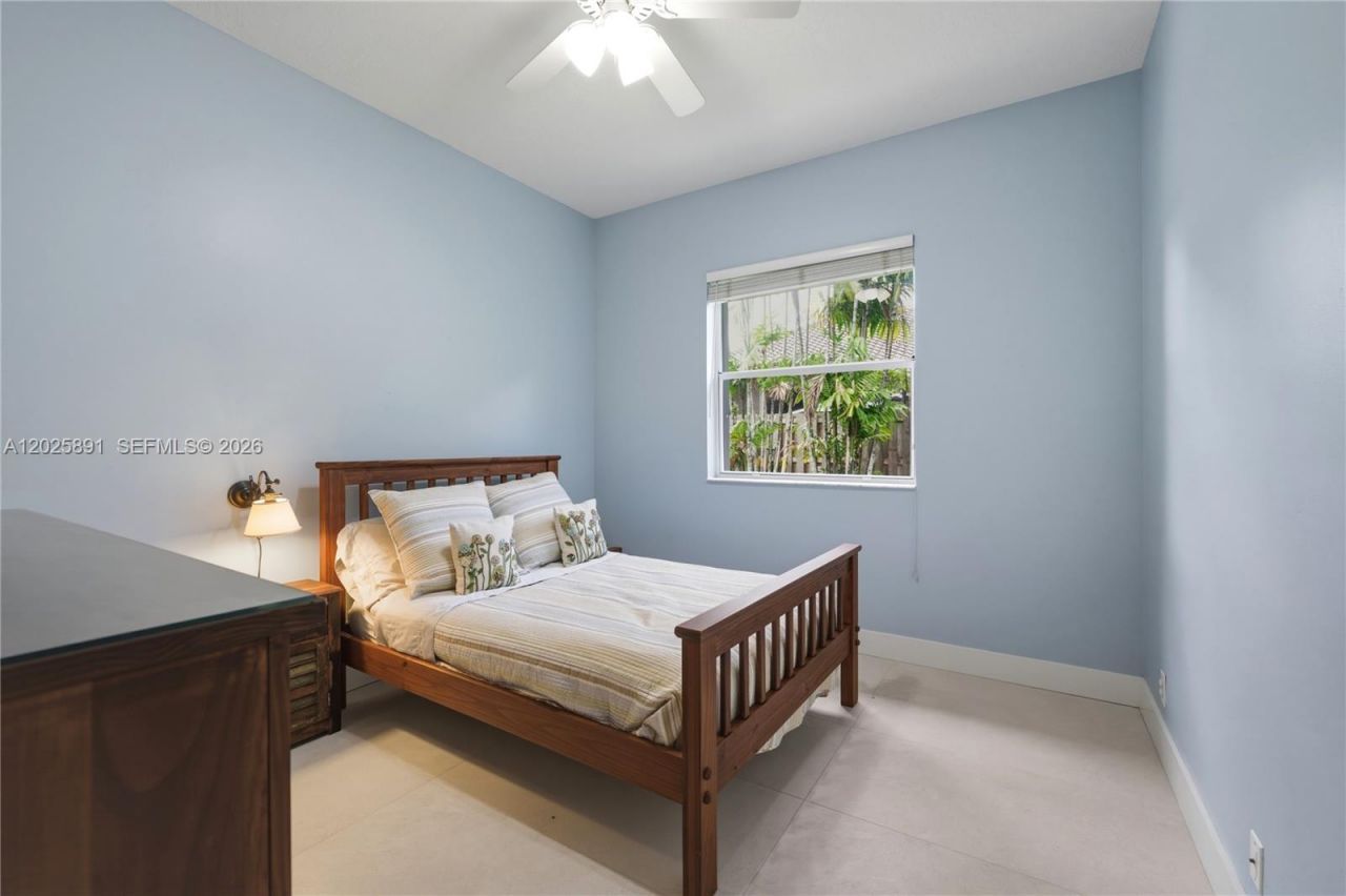 12847 NW 22nd Mnr , Pembroke Pines, FL 33028 Photo
