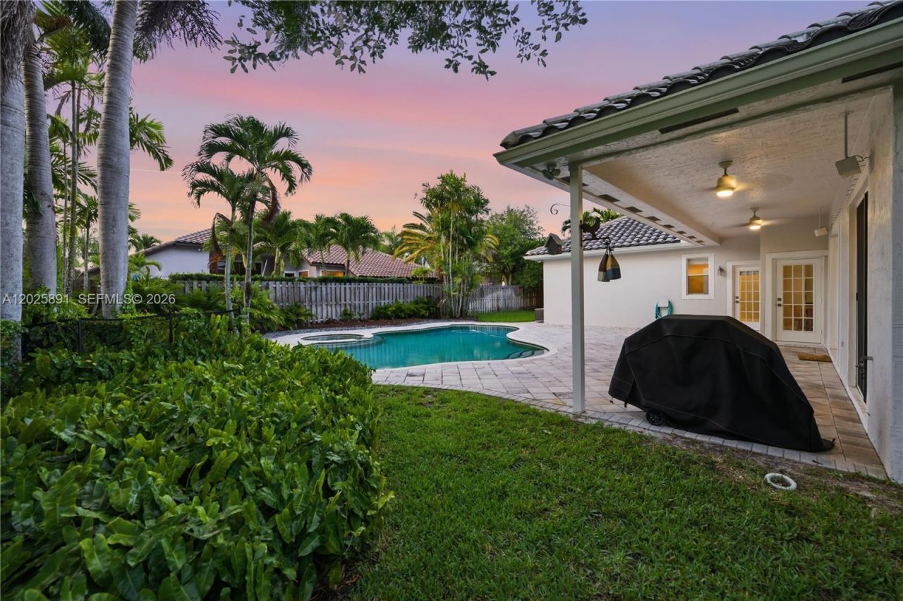 12847 NW 22nd Mnr , Pembroke Pines, FL 33028 Photo