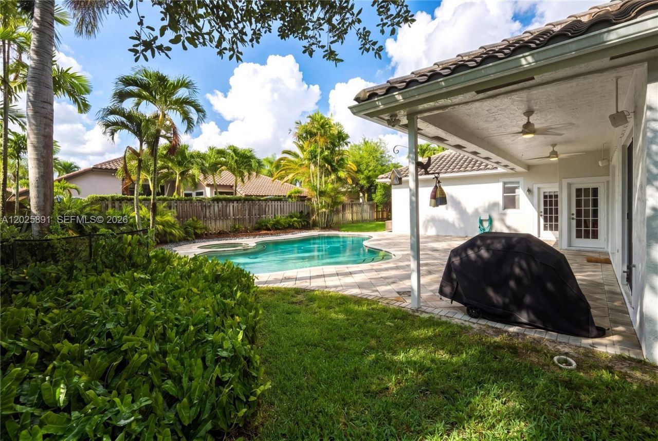 12847 NW 22nd Mnr , Pembroke Pines, FL 33028 Photo