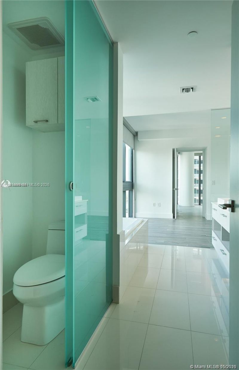650 NE 32nd St , Unit 1208, Miami, FL 33137 Photo