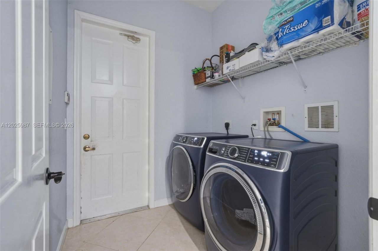 12210 NW 77th Mnr , Parkland, FL 33076 Photo