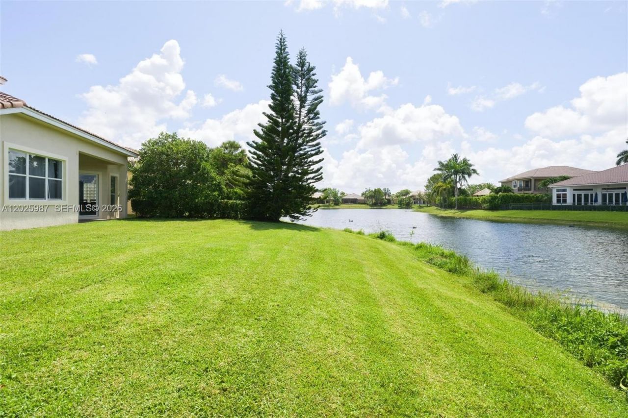 12210 NW 77th Mnr , Parkland, FL 33076 Photo