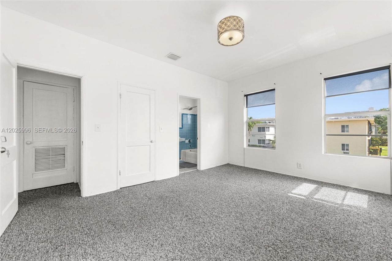 1460 E West Ave , Miami Beach, FL 33139 Photo