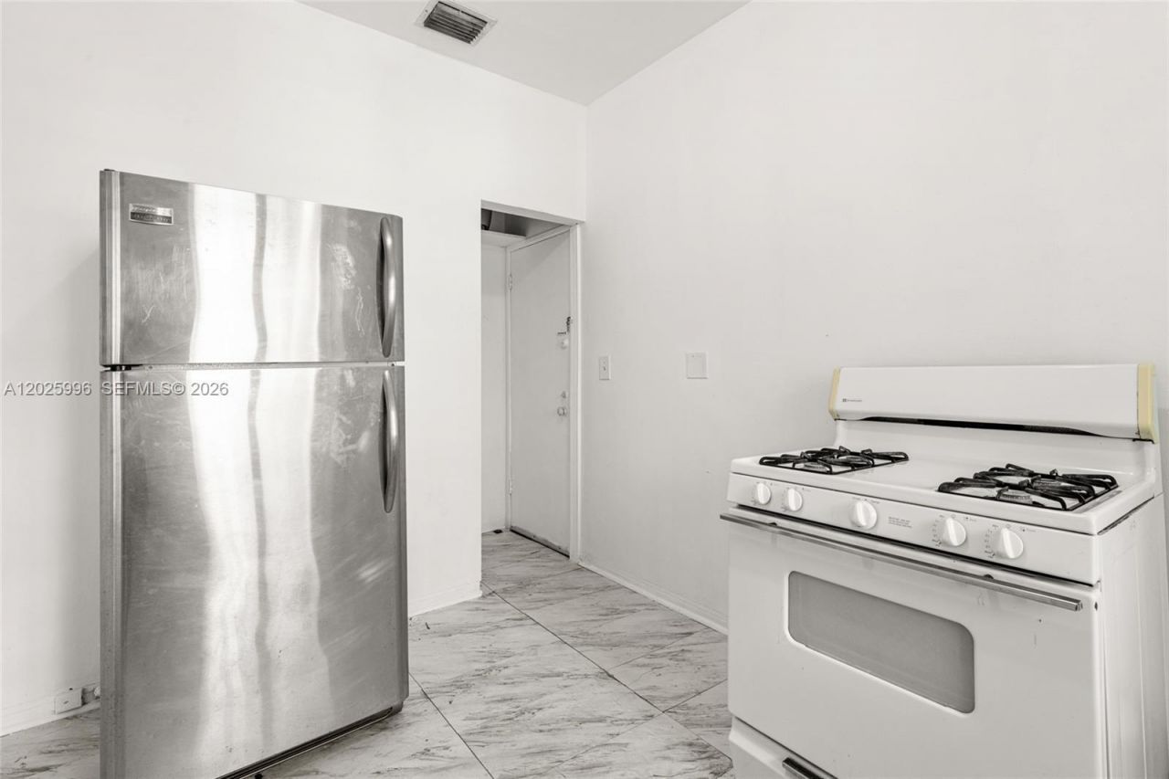 1460 E West Ave , Miami Beach, FL 33139 Photo