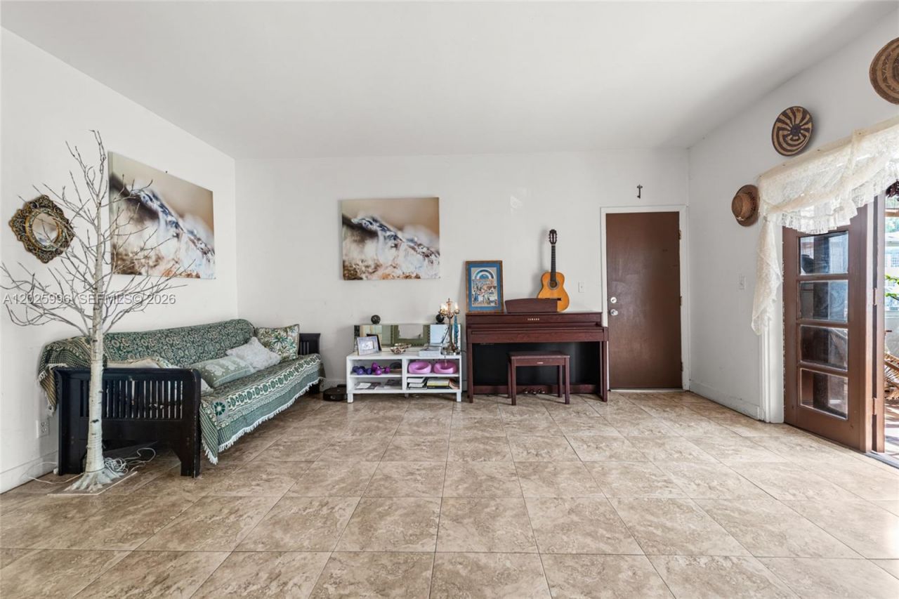 1460 E West Ave , Miami Beach, FL 33139 Photo