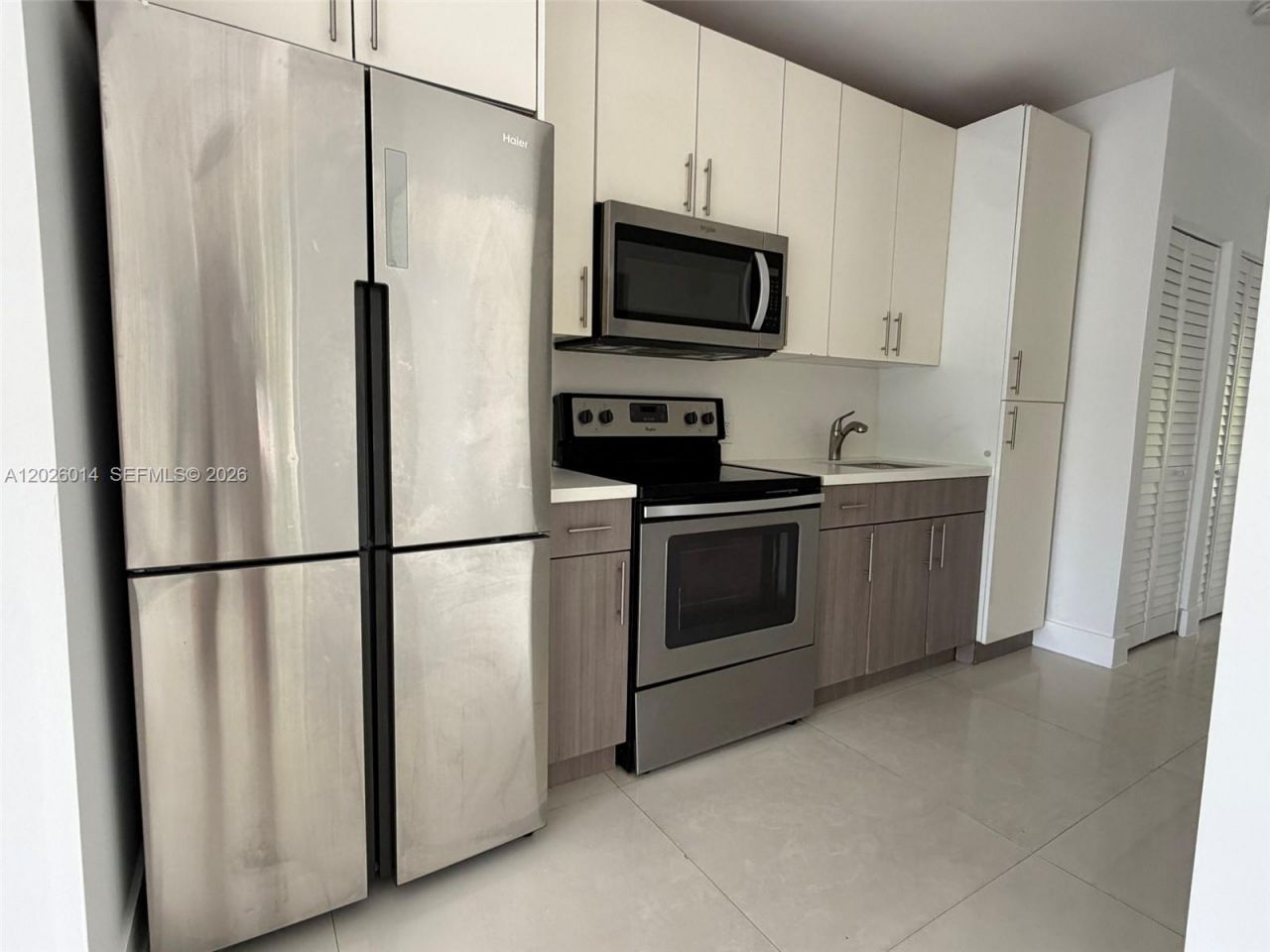 44 NW 10th Ave, Unit 3, Miami, FL 33128 Photo