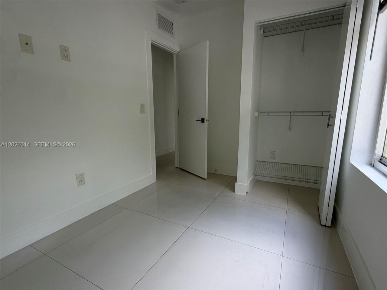44 NW 10th Ave, Unit 3, Miami, FL 33128 Photo