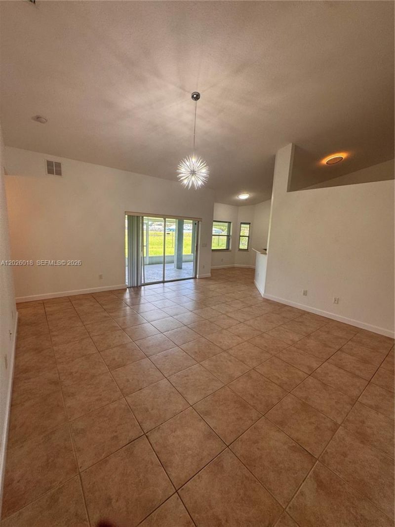 1074 SW Sultan Dr, Port Saint Lucie, FL 34953 Photo