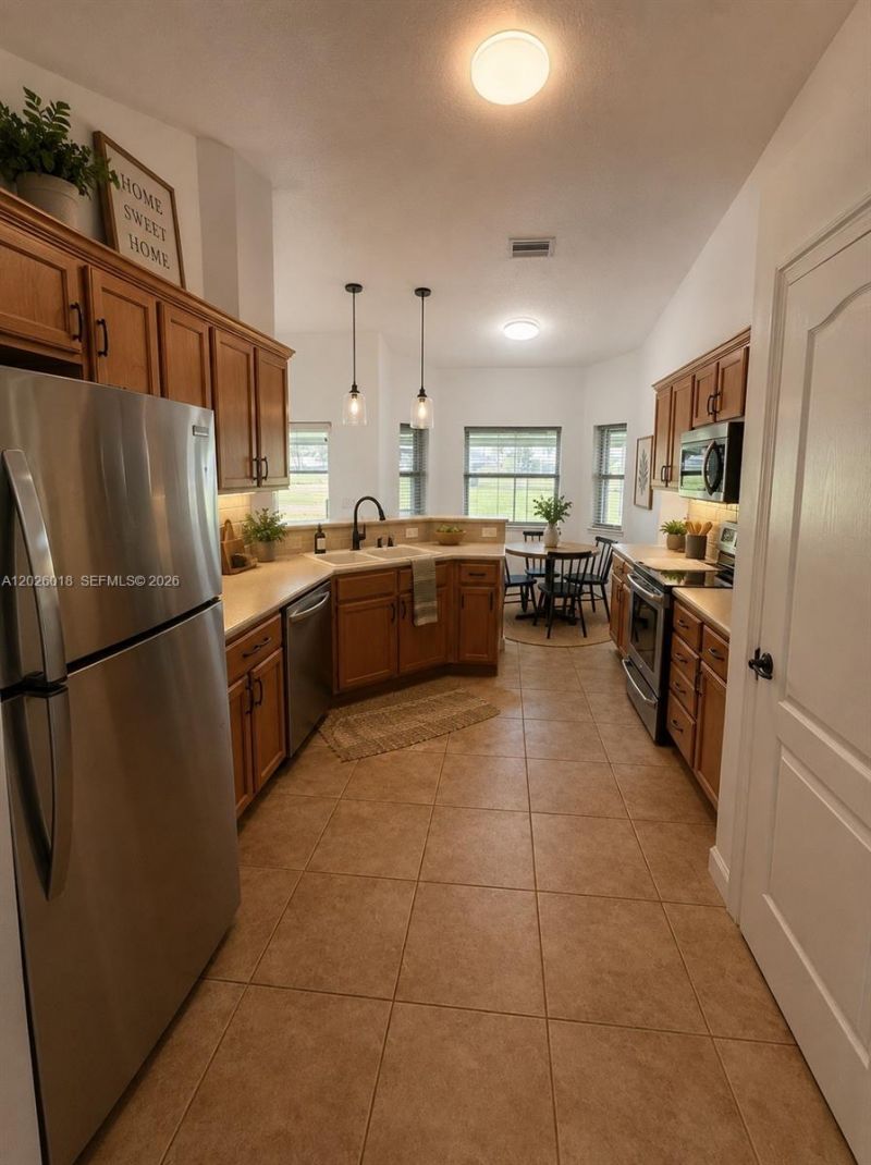 1074 SW Sultan Dr, Port Saint Lucie, FL 34953 Photo