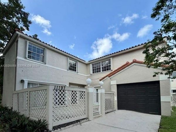 11197 Long Boat Dr, Cooper City, FL 33026