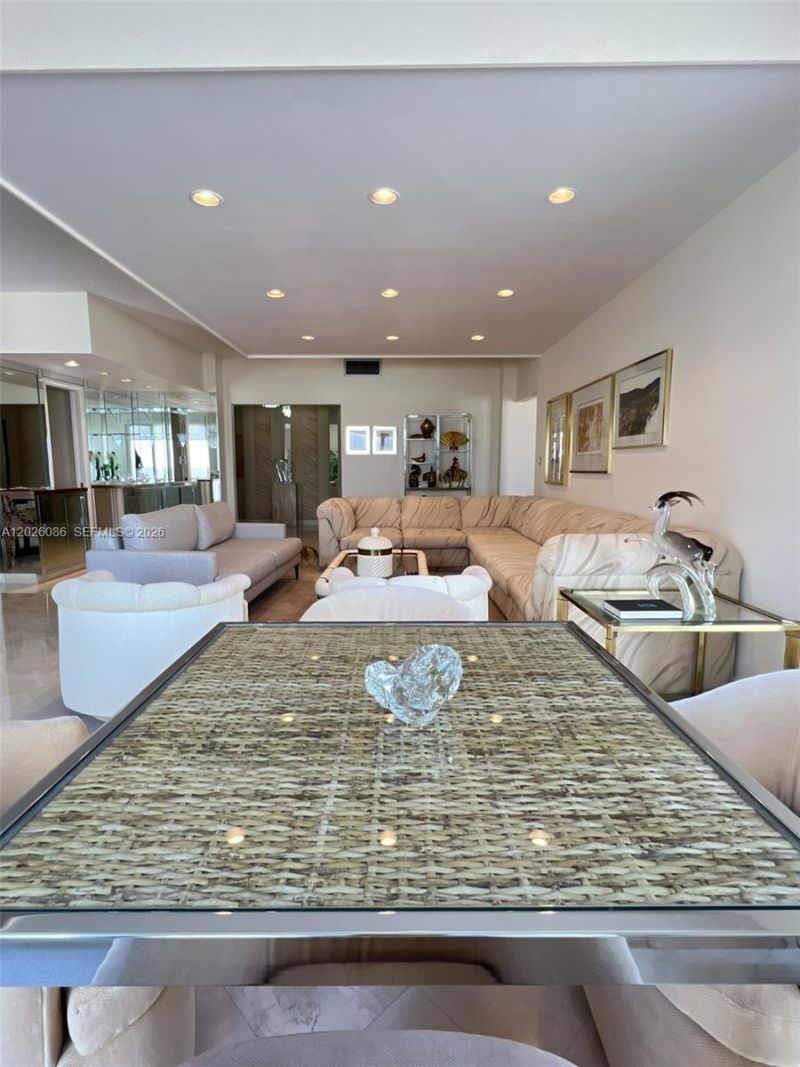 1865 S Ocean Drive , Unit 21A, Hallandale Beach, FL 33009 Photo