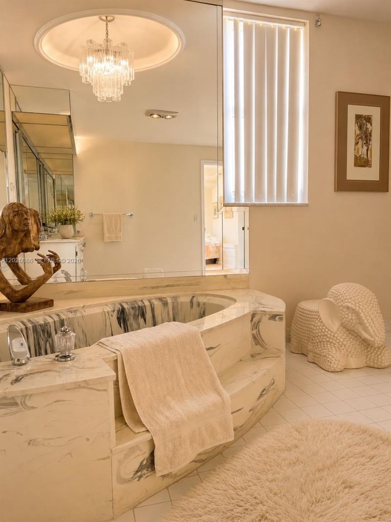 1865 S Ocean Drive , Unit 21A, Hallandale Beach, FL 33009 Photo