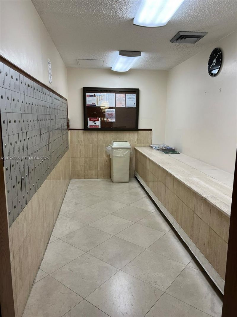 1865 S Ocean Drive , Unit 21A, Hallandale Beach, FL 33009 Photo