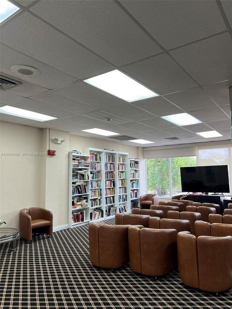 1865 S Ocean Drive , Unit 21A, Hallandale Beach, FL 33009 Photo