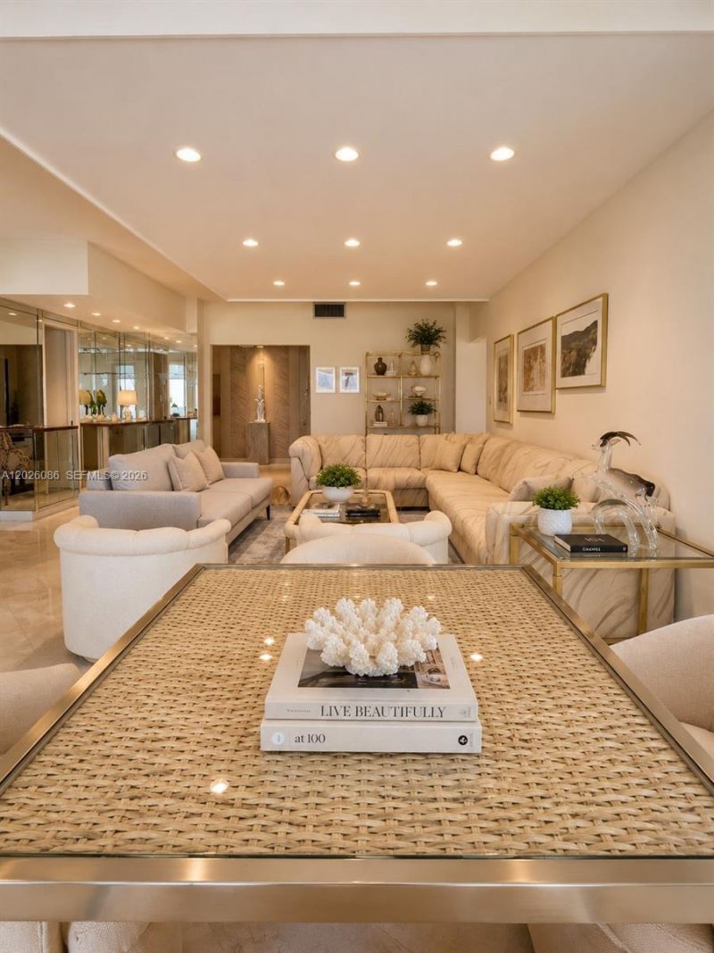 1865 S Ocean Drive , Unit 21A, Hallandale Beach, FL 33009 Photo