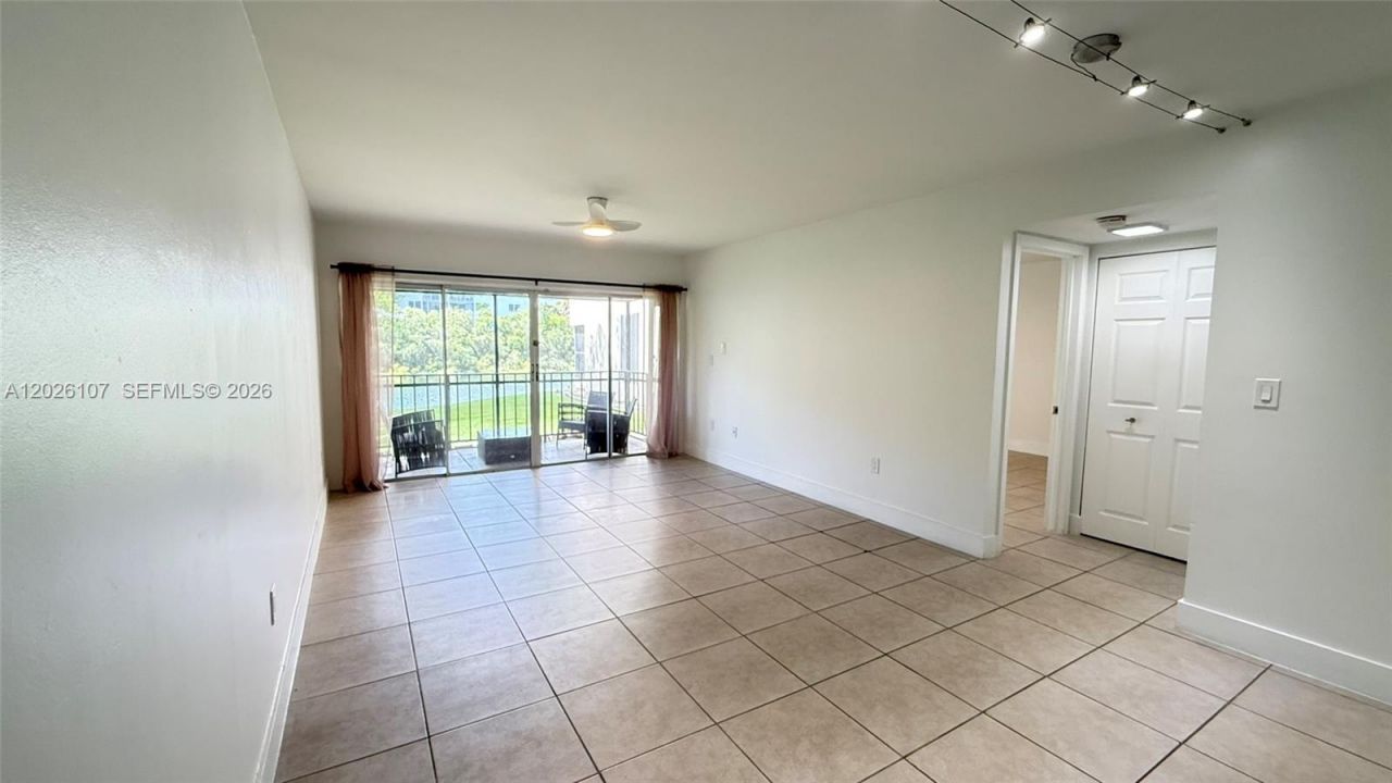 8775 Park Blvd , Unit 104, Miami, FL 33172 Photo