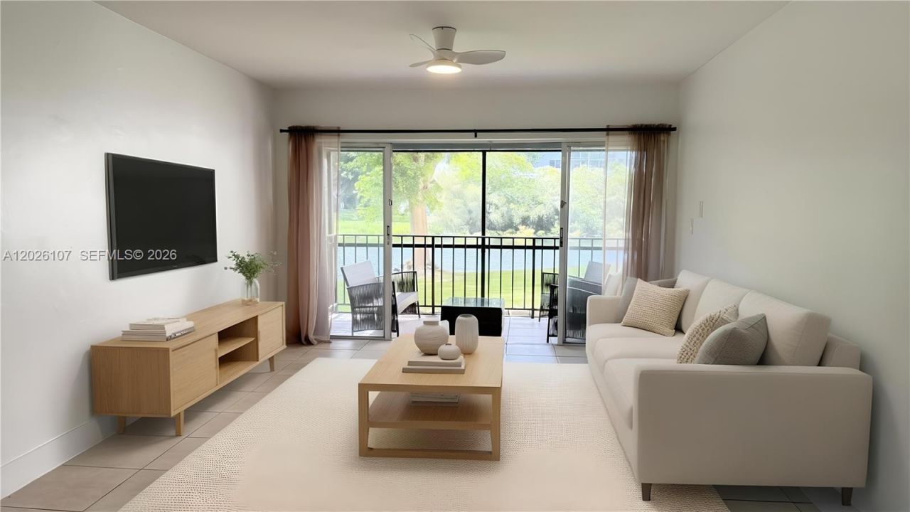 8775 Park Blvd , Unit 104, Miami, FL 33172 Photo