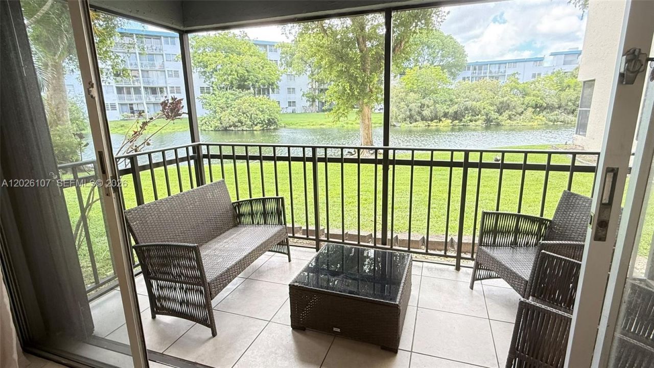 8775 Park Blvd , Unit 104, Miami, FL 33172 Photo