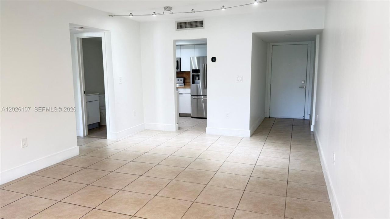 8775 Park Blvd , Unit 104, Miami, FL 33172 Photo