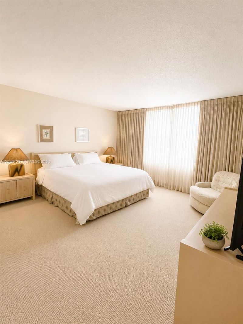 1865 S Ocean Dr , Unit 2G, Hallandale Beach, FL 33009 Photo