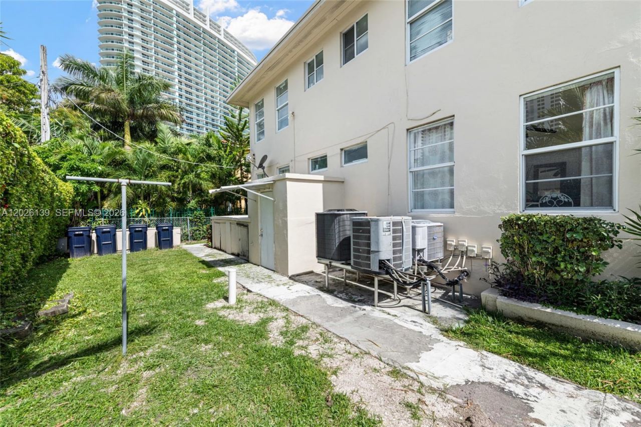 1460 West Ave , Miami Beach, FL 33139 Photo