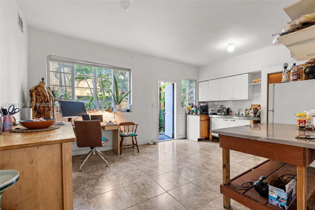 1460 West Ave , Miami Beach, FL 33139 Photo