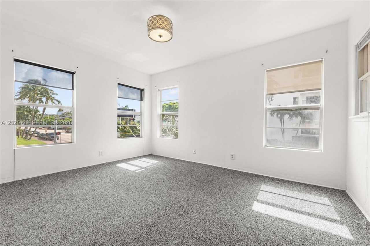 1460 West Ave , Miami Beach, FL 33139 Photo