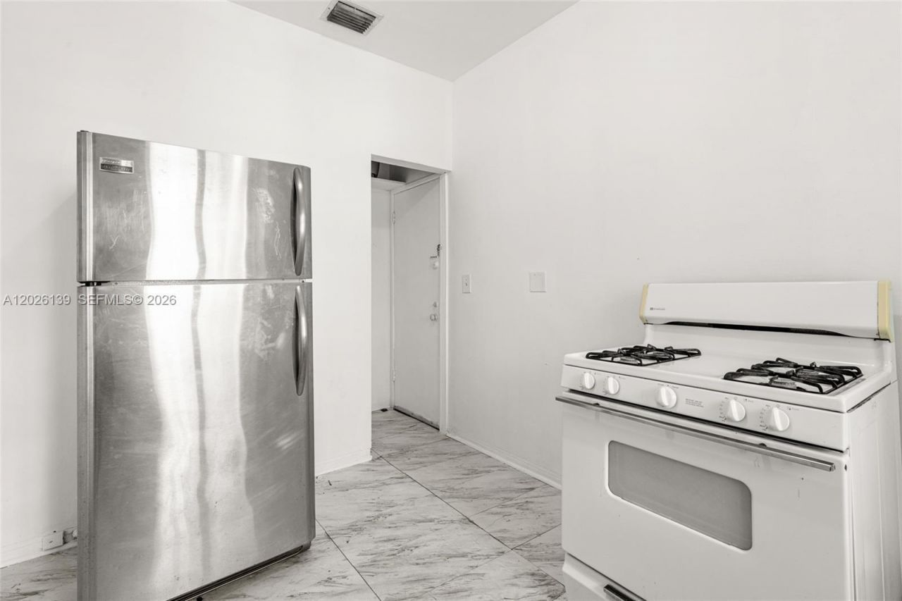 1460 West Ave , Miami Beach, FL 33139 Photo