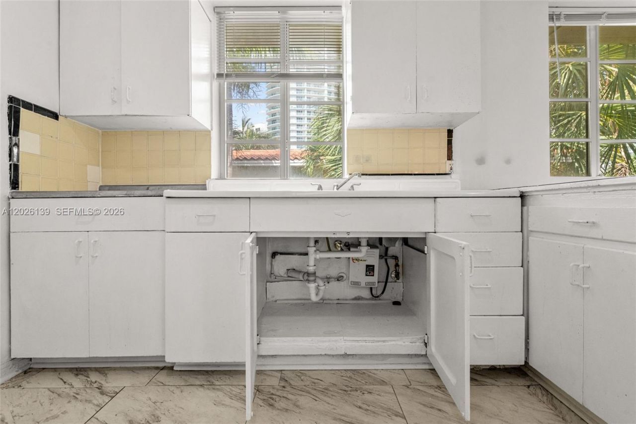 1460 West Ave , Miami Beach, FL 33139 Photo