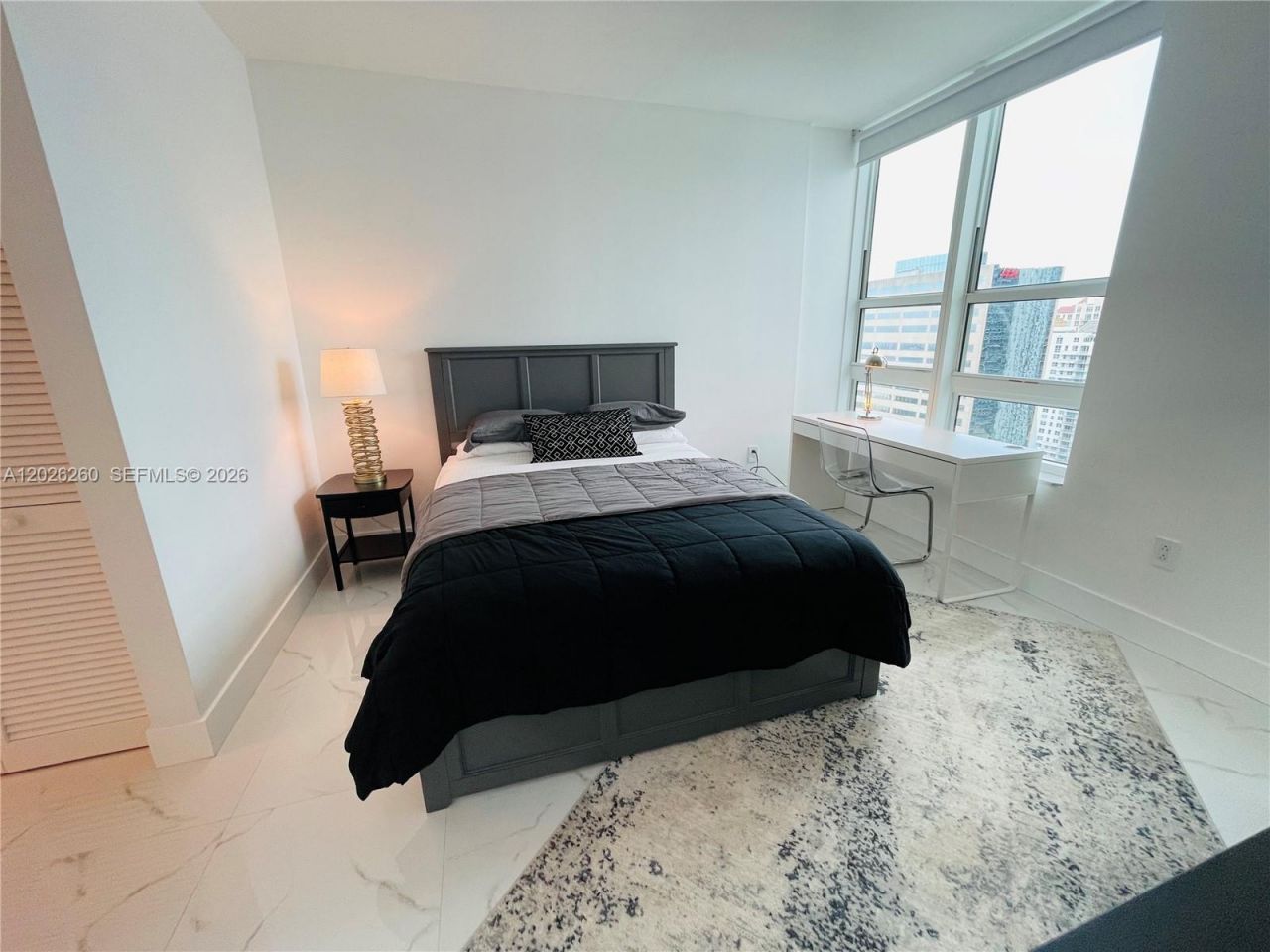 950 Brickell Bay Dr , Unit 3207, Miami, FL 33131 Photo