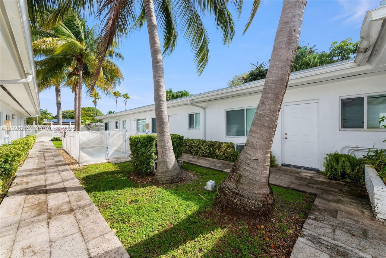932 Moffett St , Unit 6, Hallandale Beach, FL 33009 Photo