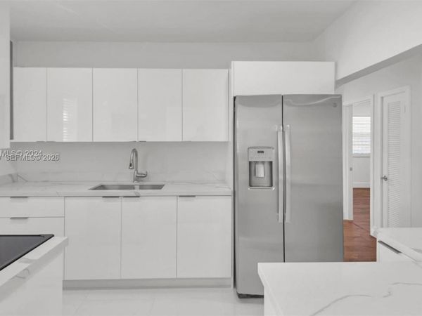 4200 NE 1st Ave, Miami, FL 33137