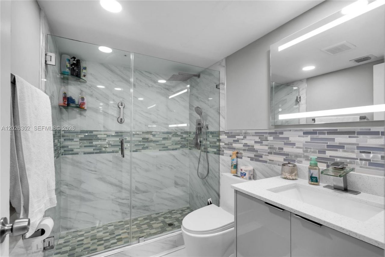 900 SW 128th Ave , Unit 105D, Pembroke Pines, FL 33027 Photo