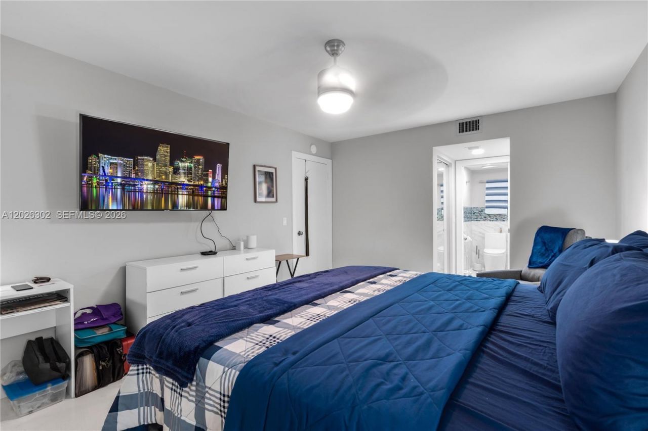 900 SW 128th Ave , Unit 105D, Pembroke Pines, FL 33027 Photo