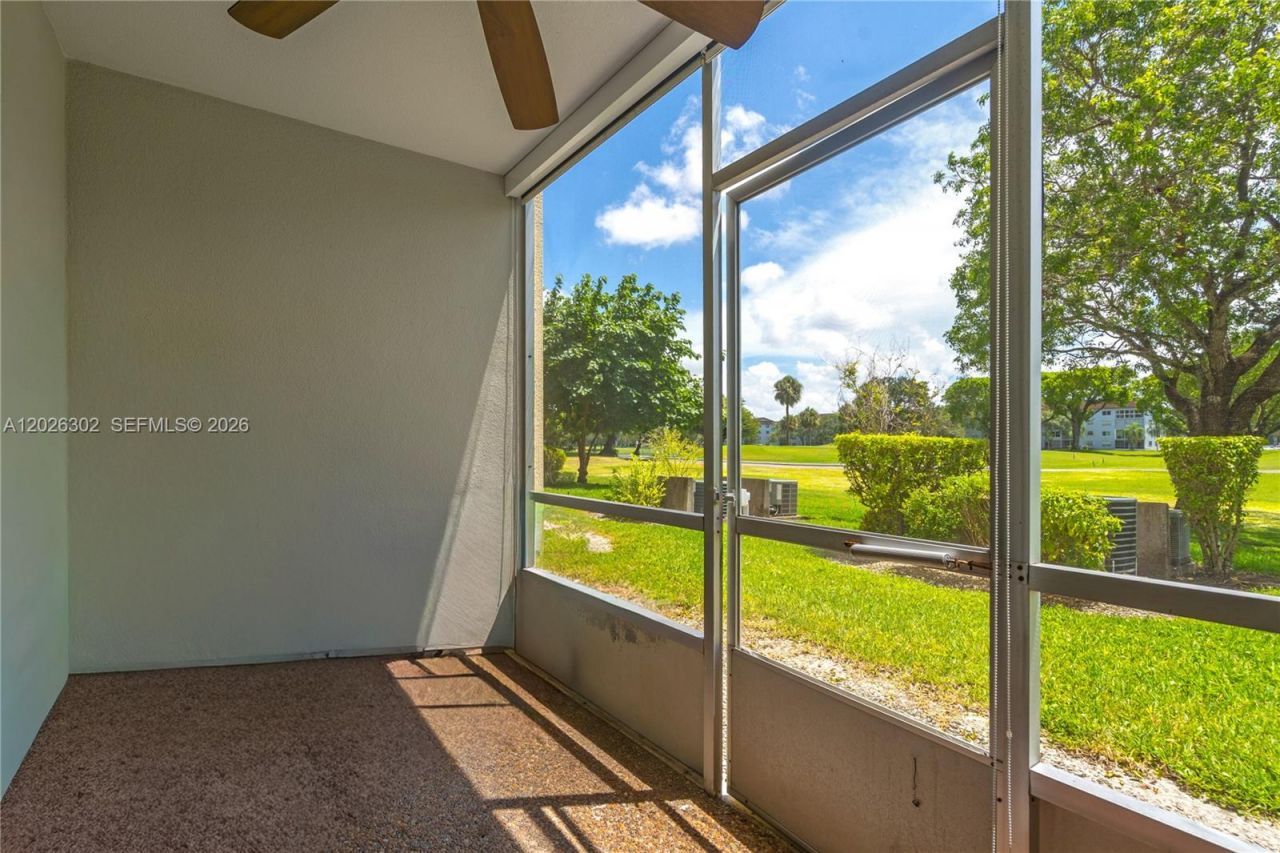 900 SW 128th Ave , Unit 105D, Pembroke Pines, FL 33027 Photo