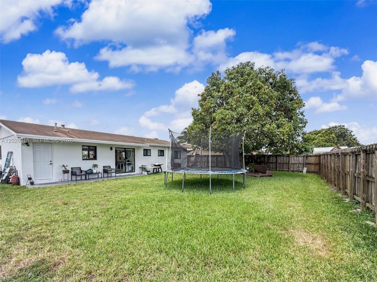 10762 SW 145th St , Miami, FL 33176 Photo