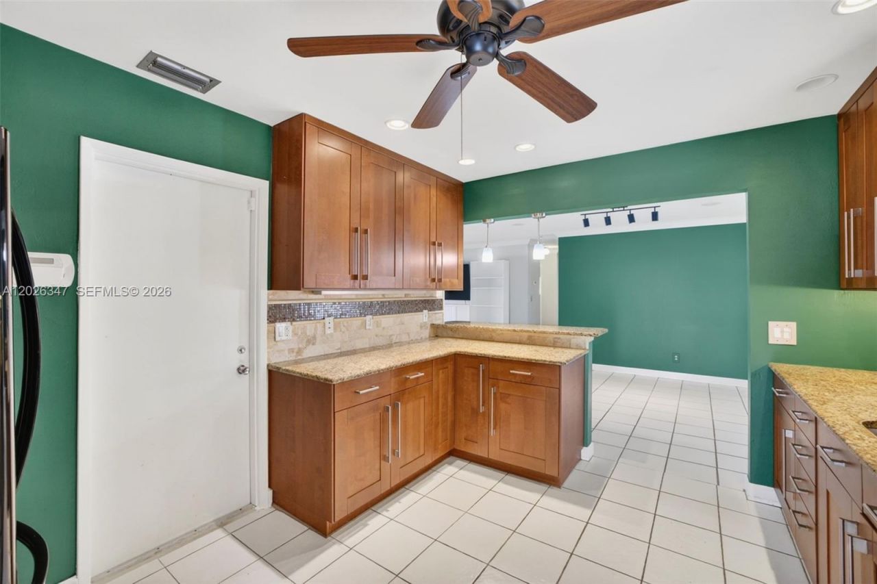 1640 NE 60th St , Fort Lauderdale, FL 33334 Photo