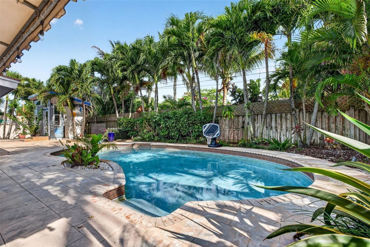 1640 NE 60th St , Fort Lauderdale, FL 33334 Photo