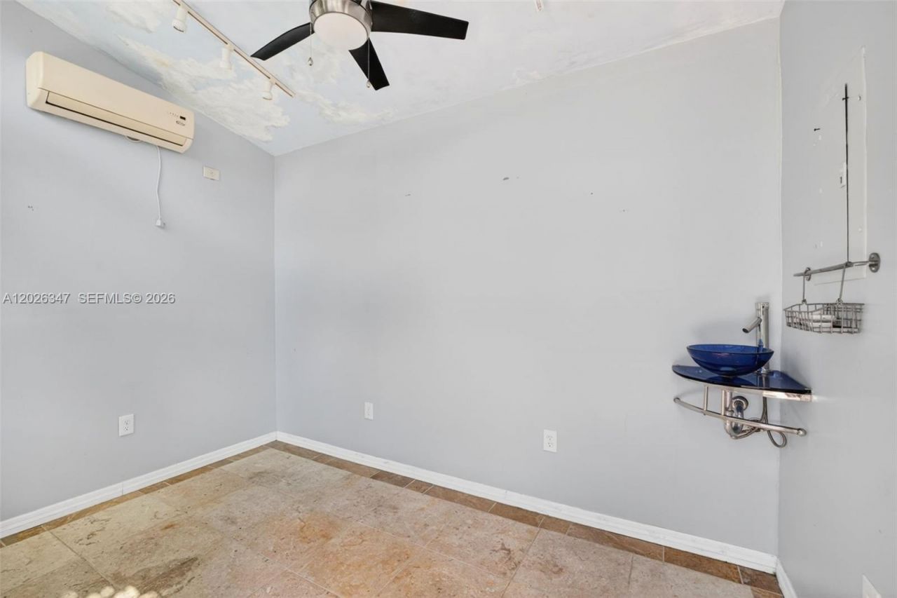 1640 NE 60th St , Fort Lauderdale, FL 33334 Photo