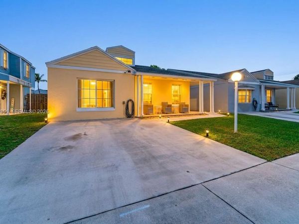 14475 SW 127th Ct, Miami, FL 33186