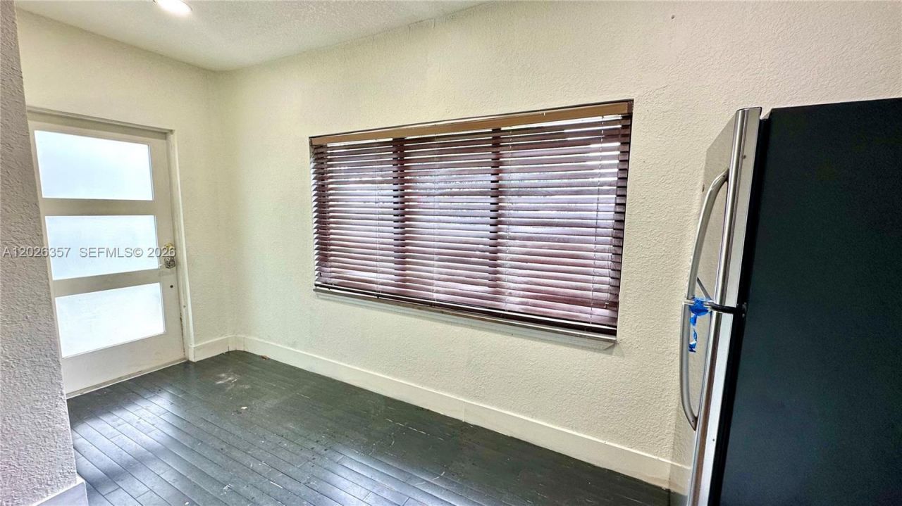 1090 NW 134th St , North Miami, FL 33168 Photo