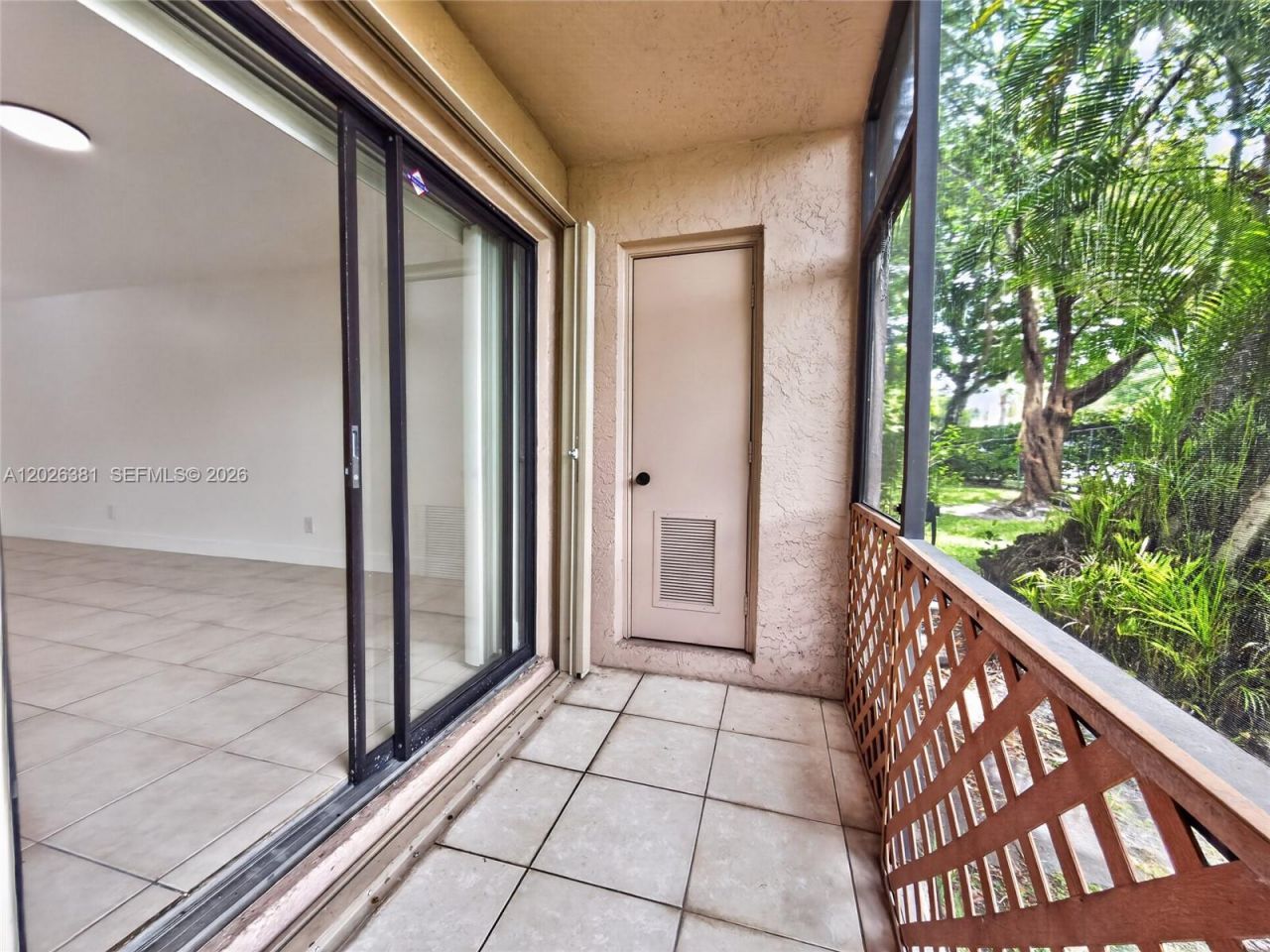 10616 NW 10th St , Unit 104, Pembroke Pines, FL 33026 Photo