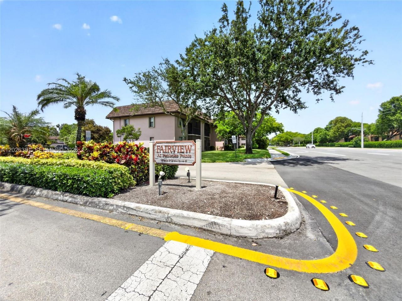 10616 NW 10th St , Unit 104, Pembroke Pines, FL 33026 Photo