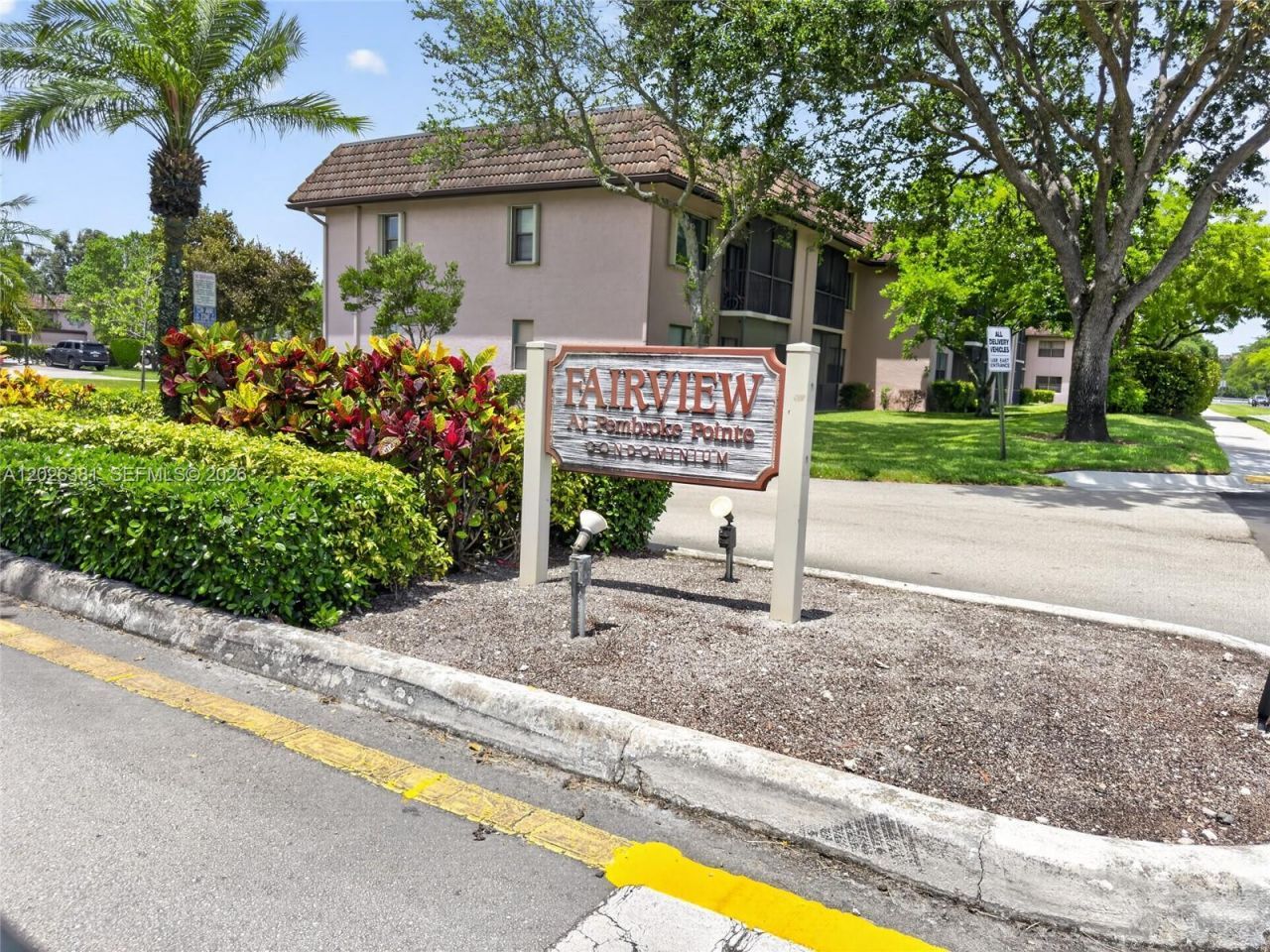 10616 NW 10th St , Unit 104, Pembroke Pines, FL 33026 Photo