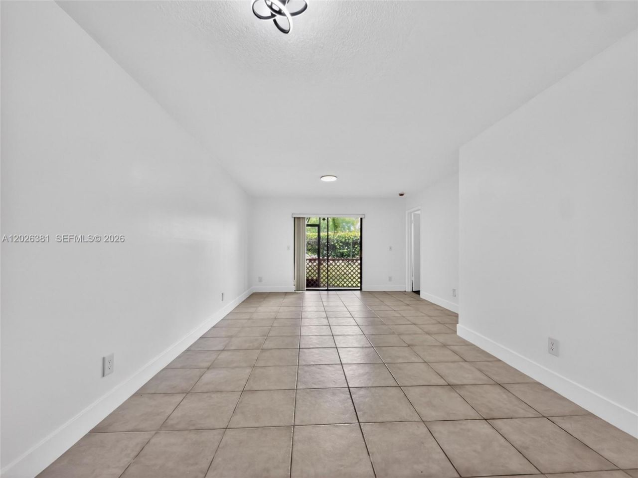 10616 NW 10th St , Unit 104, Pembroke Pines, FL 33026 Photo