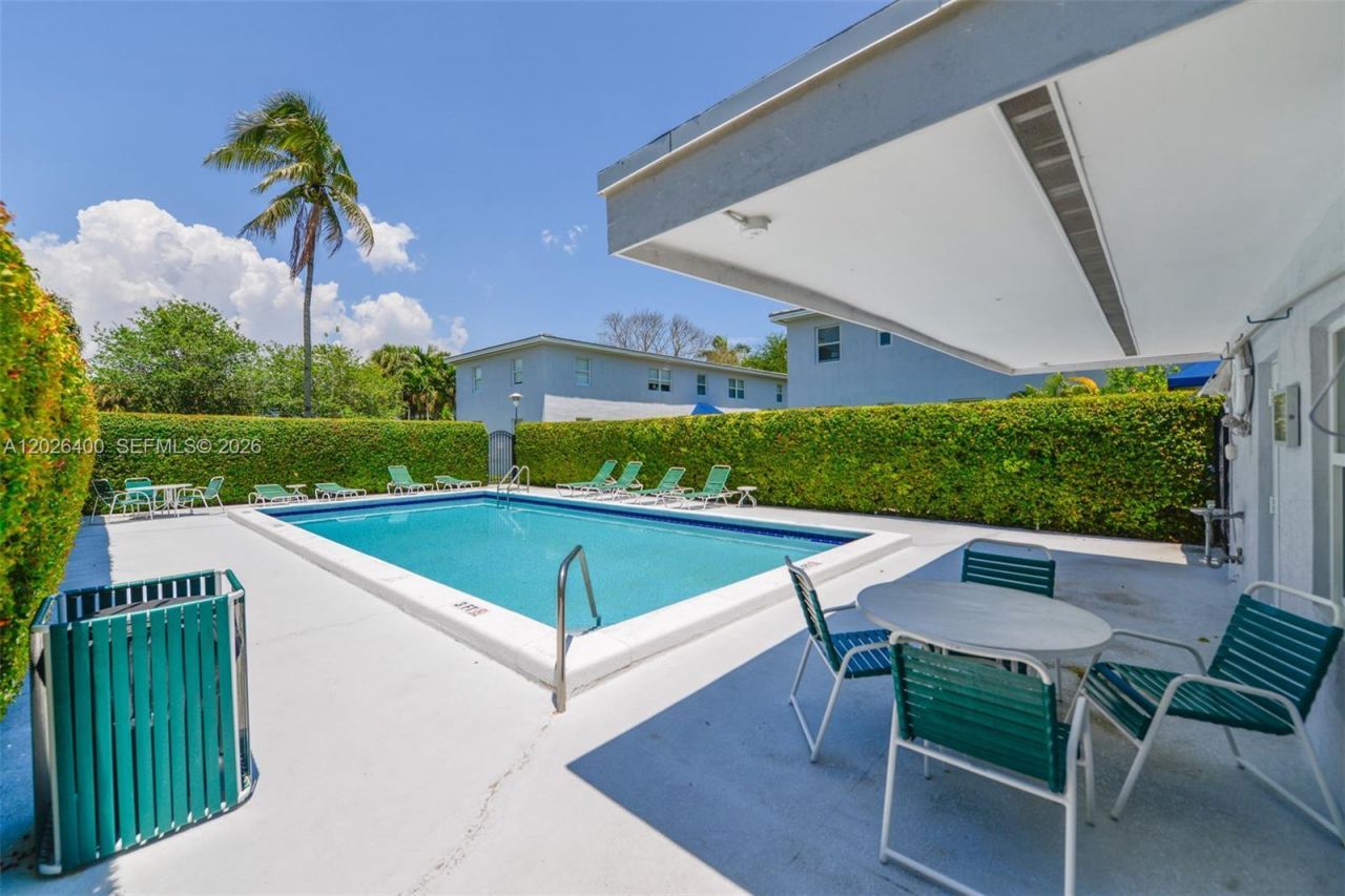 7720 SW 54th Ct , Unit 44-D, Miami, FL 33143 Photo