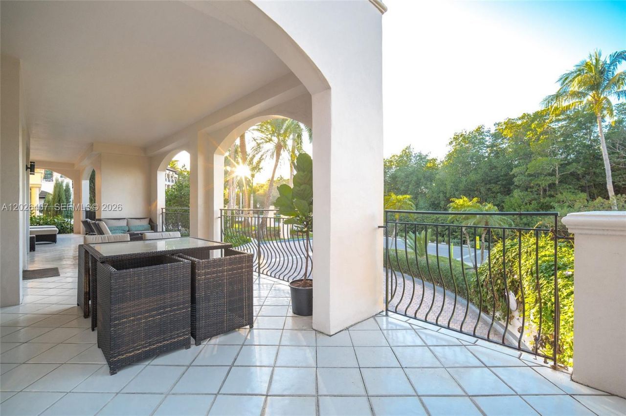 19211 Fisher Island Dr , Unit 19211, Miami Beach, FL 33109 Photo